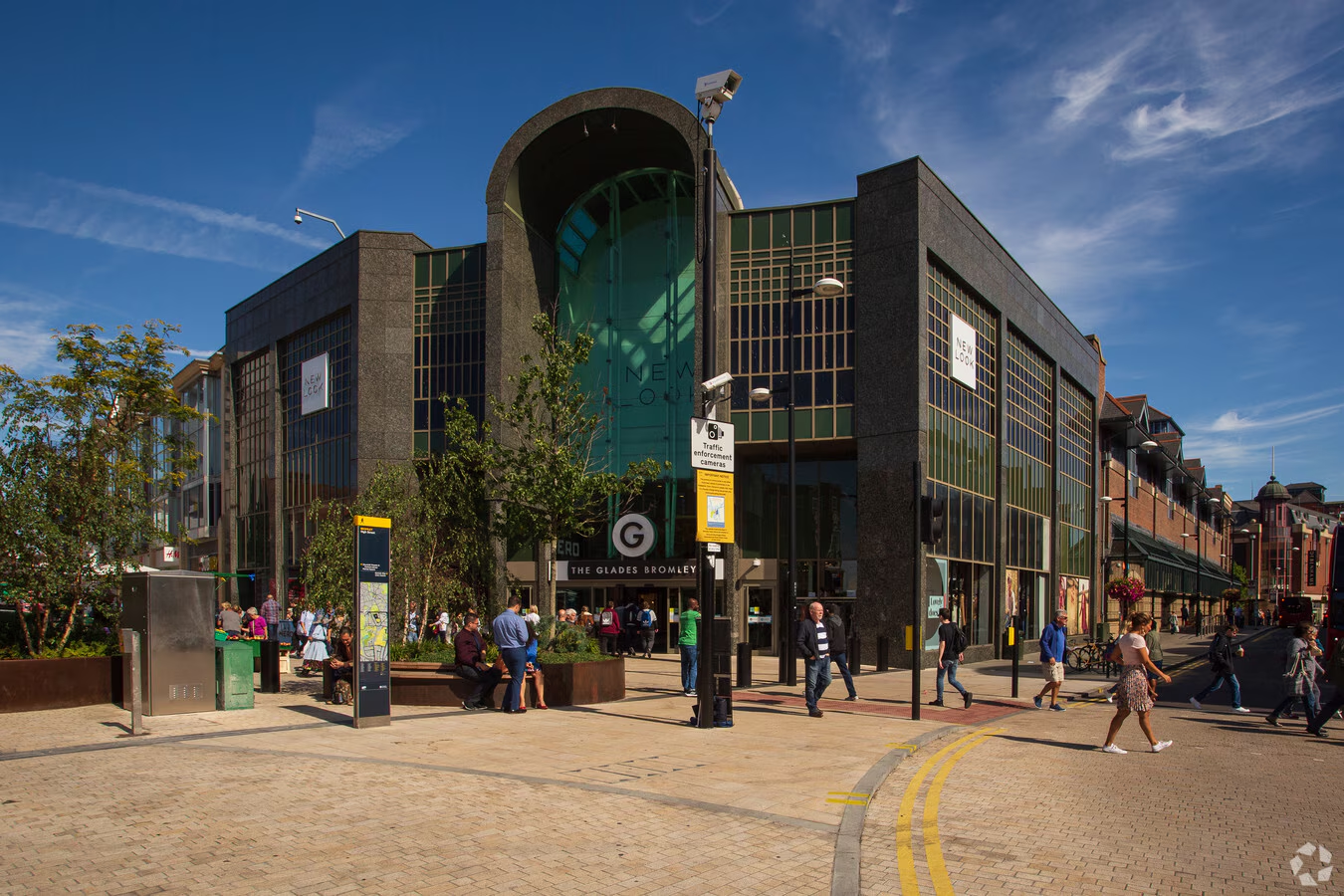 The Glades shopping centre entrance on Bromley High Street